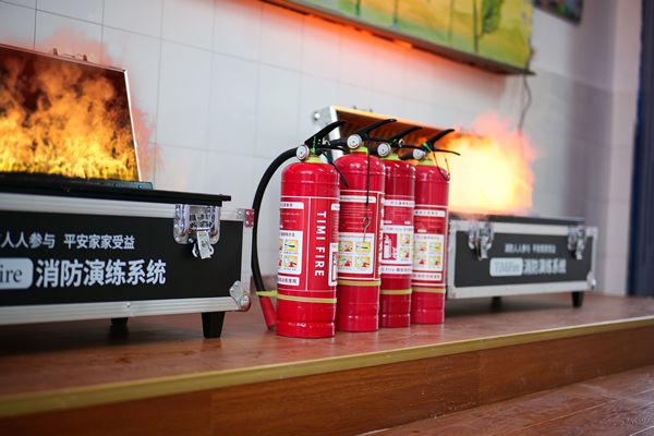 火设备：革新消防安全培训的科技利器麻将胡了试玩TiMiFire模拟灭(图3)